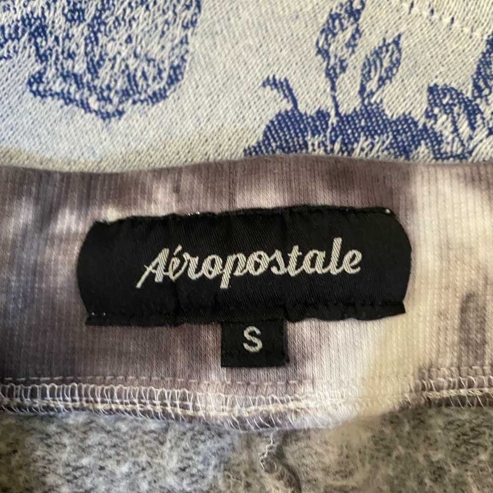 Aeropostale joggers